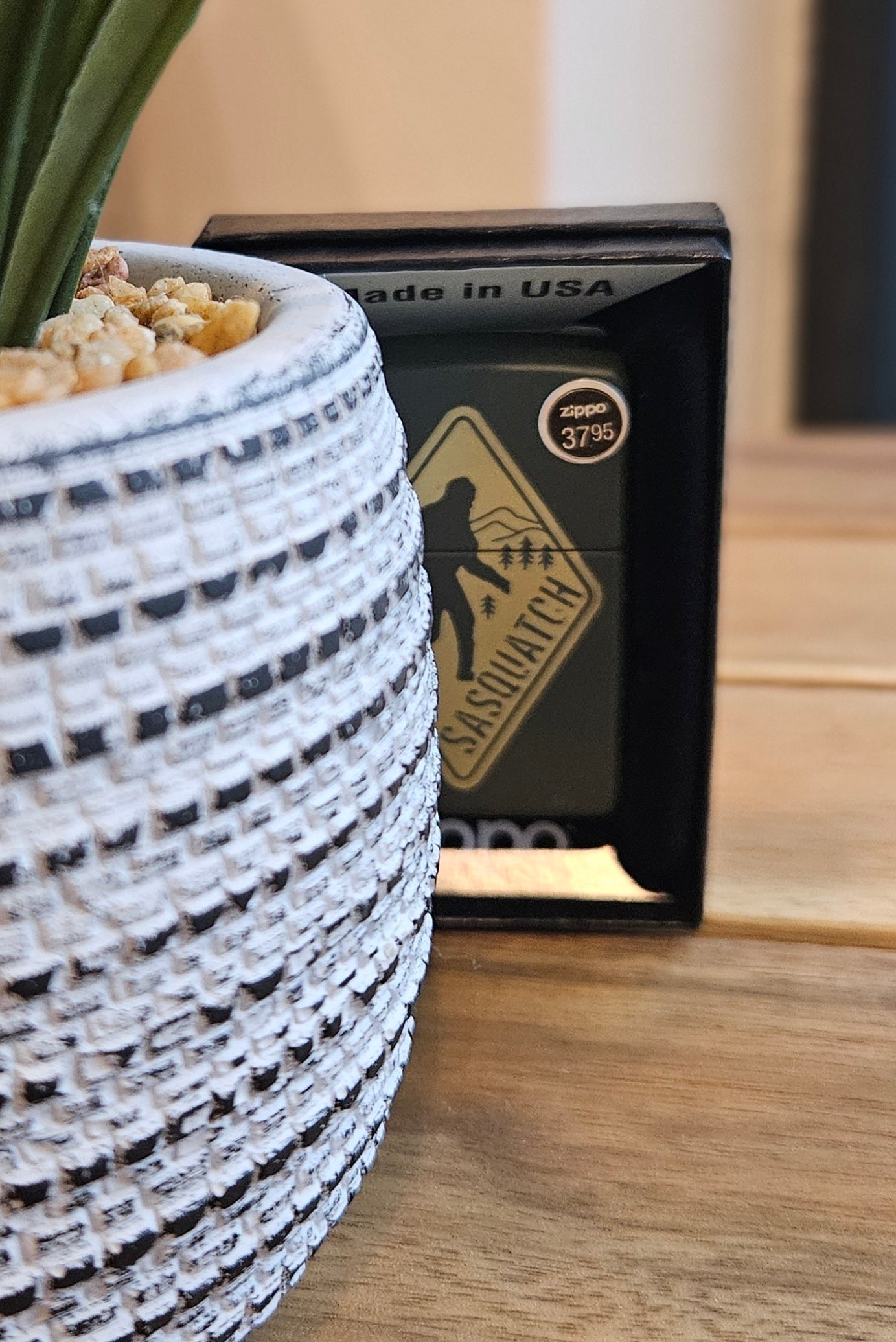 Zippo Lighter Zipsquatch Design Green Matte