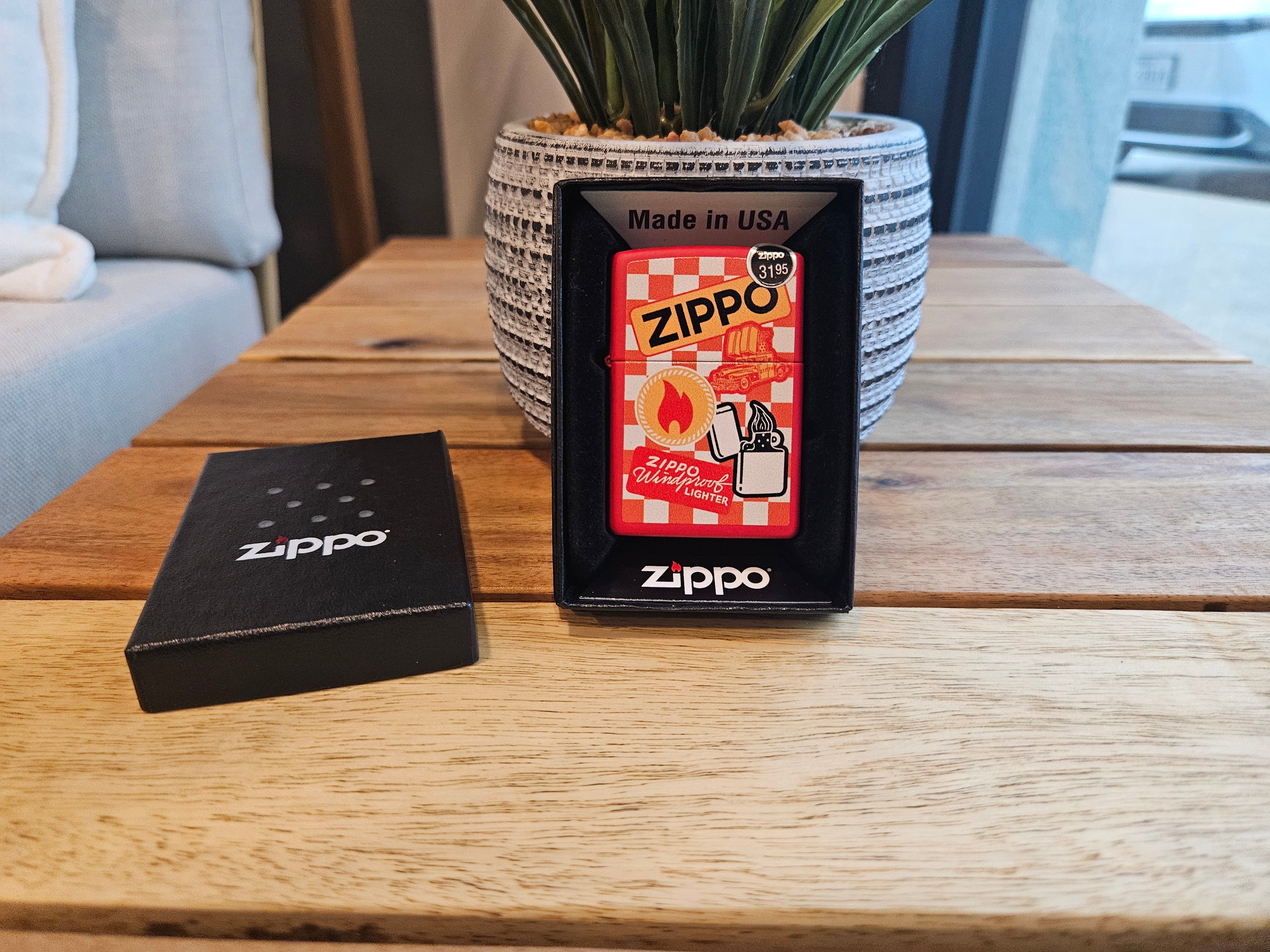 Zippo Lighter: Retro Zippo Design