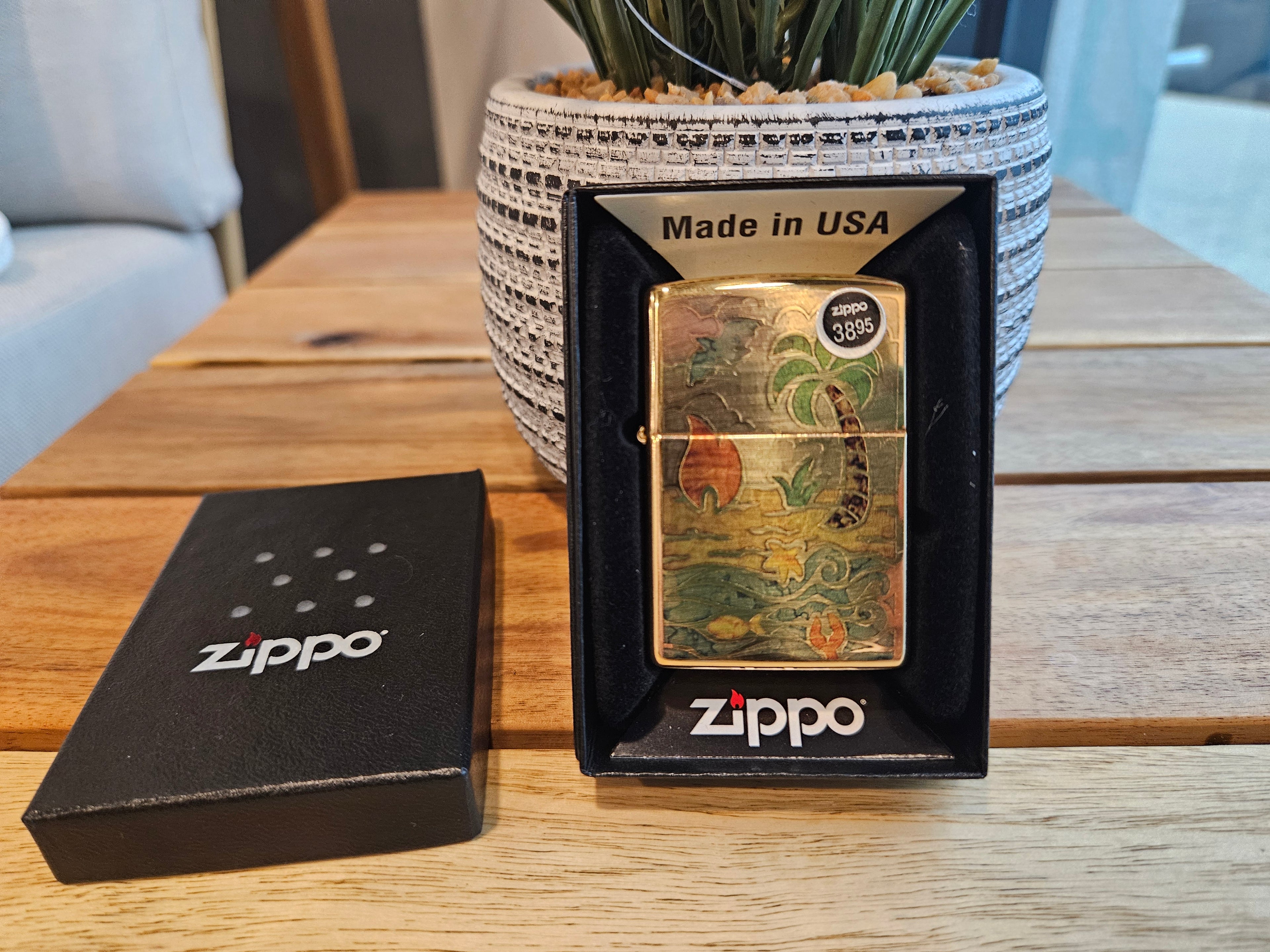 Zippo Lighter: Fusion Beach Day Design