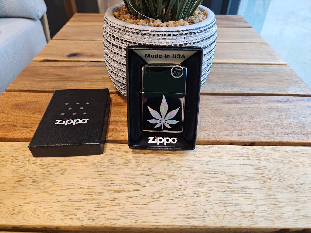 Zippo Lighter: Colorful Weed Leaf
